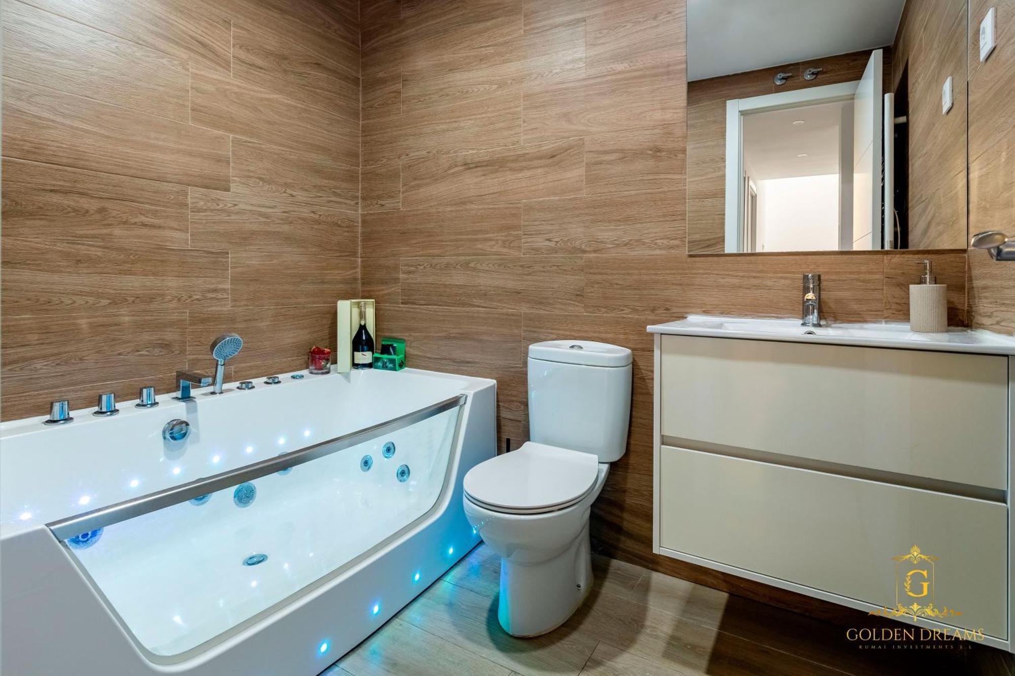 Luxe Apartment Madrid 7 Paradas De Metro De Sol Eksteriør bilde