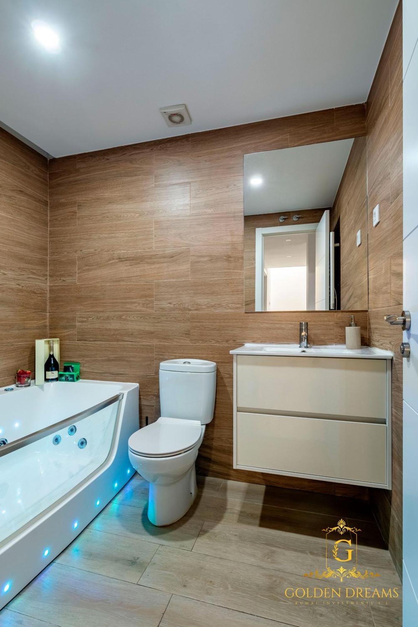 Luxe Apartment Madrid 7 Paradas De Metro De Sol Eksteriør bilde